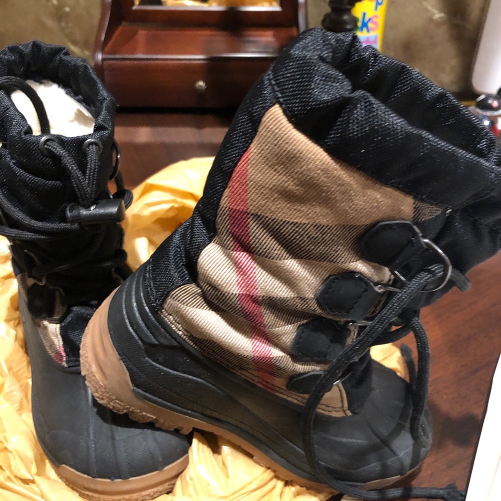 Kids Burberry Boots